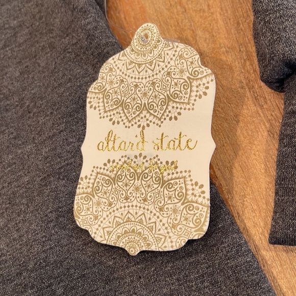 𝅺ALTAR’D STATE Small gray cropped sweatshirt hoodie - Picture 4 of 6